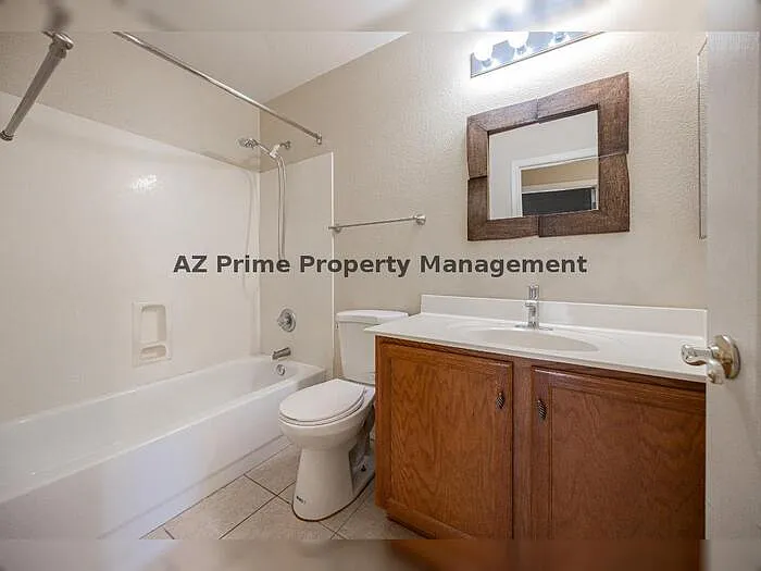 1654 W Geronimo St — Photo 22