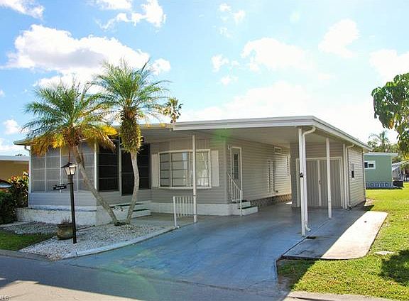 3rd image of 141 Nicklaus Blvd