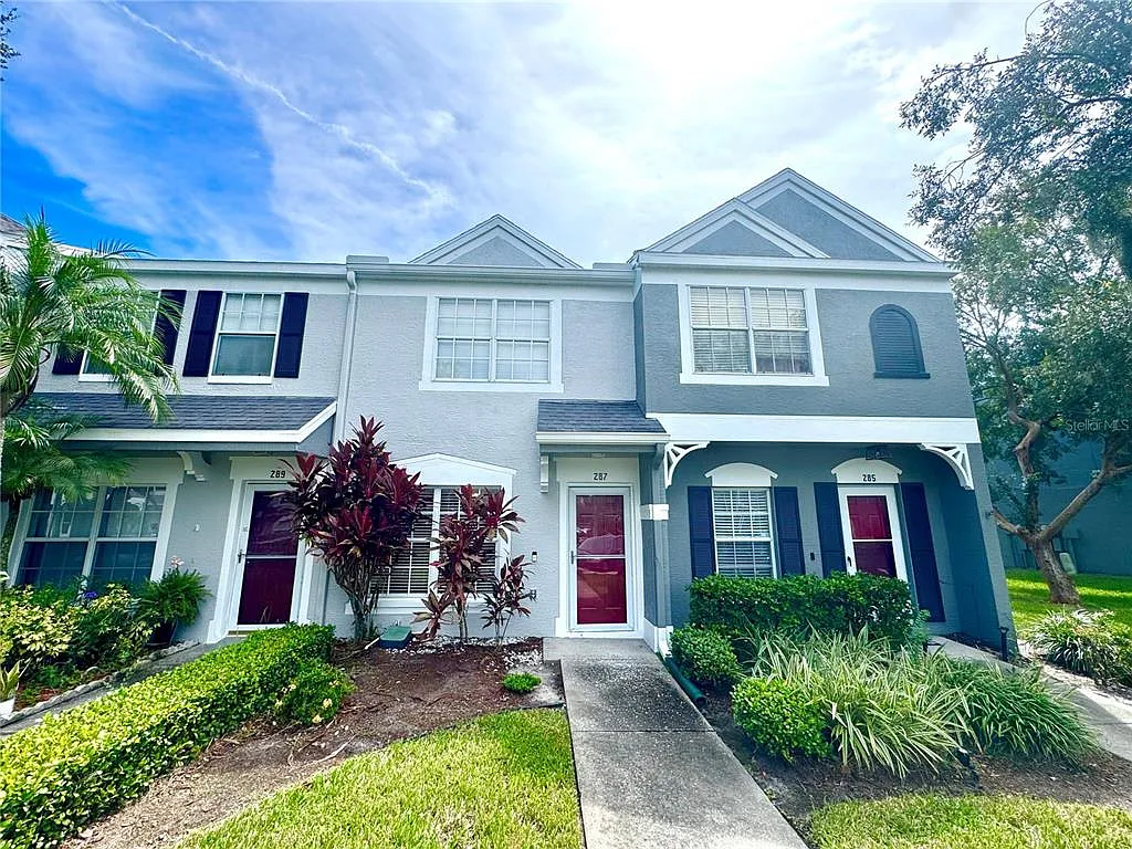 2 bed, 1.5 bath, 1105 sqft, $2,250 — Photo 1