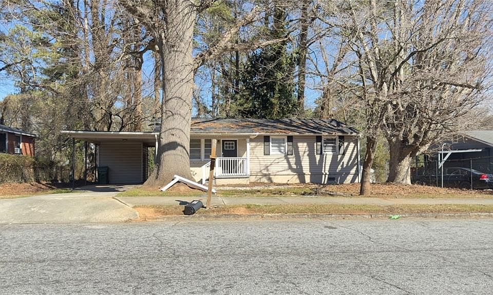 1st image of 416 Macedonia Rd SE