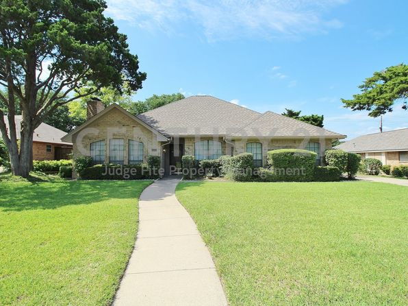 1327 High Ridge Dr