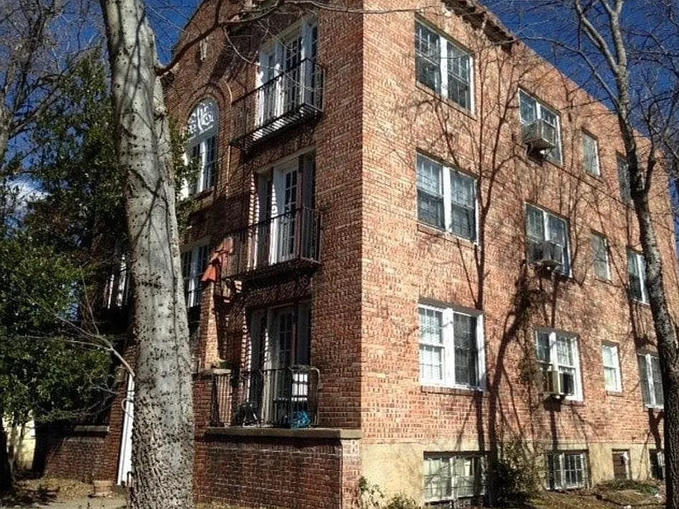 1215 S Saint Louis Ave #1
