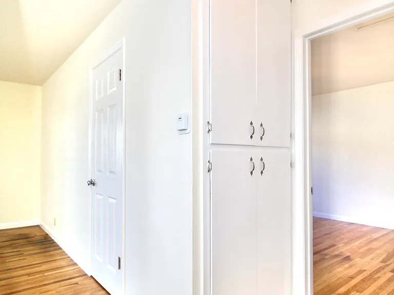 205 Smalley Ave #4 — Photo 13