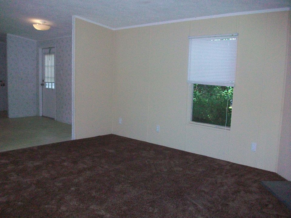 2nd image of 9359 103rd St Lot 36