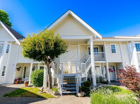 9109 154th St #206, Surrey, BC V3R 9G8