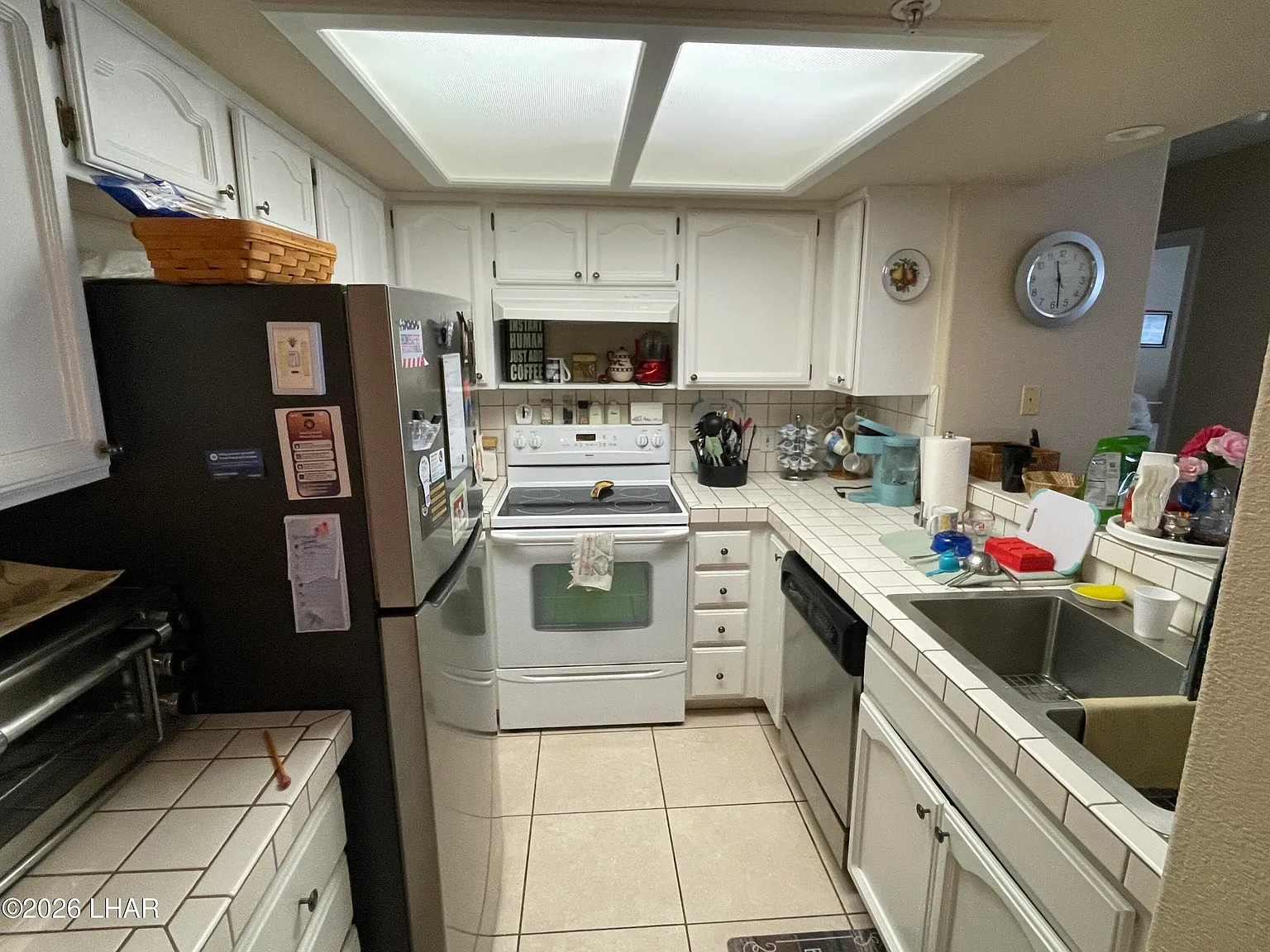 2 bed, 2.0 bath, 1079 sqft, $1,750 — Photo 2