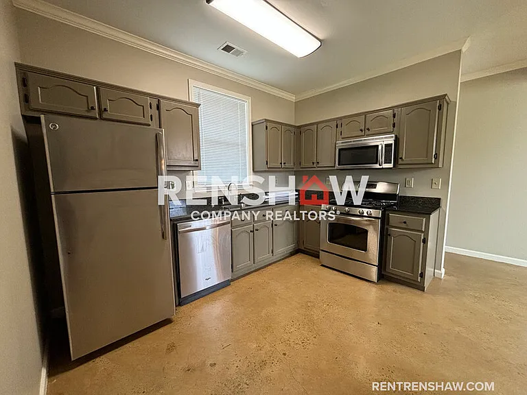 226 Looney Ave — Photo 6