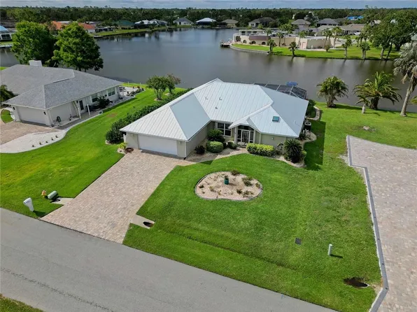 11625 SW DALLAS DRIVE S, LAKE SUZY, FL 34269