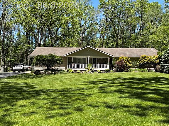 2nd image of 5400 Grange Hall Rd