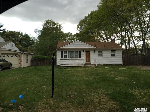2nd image of 1360 Boston Ave