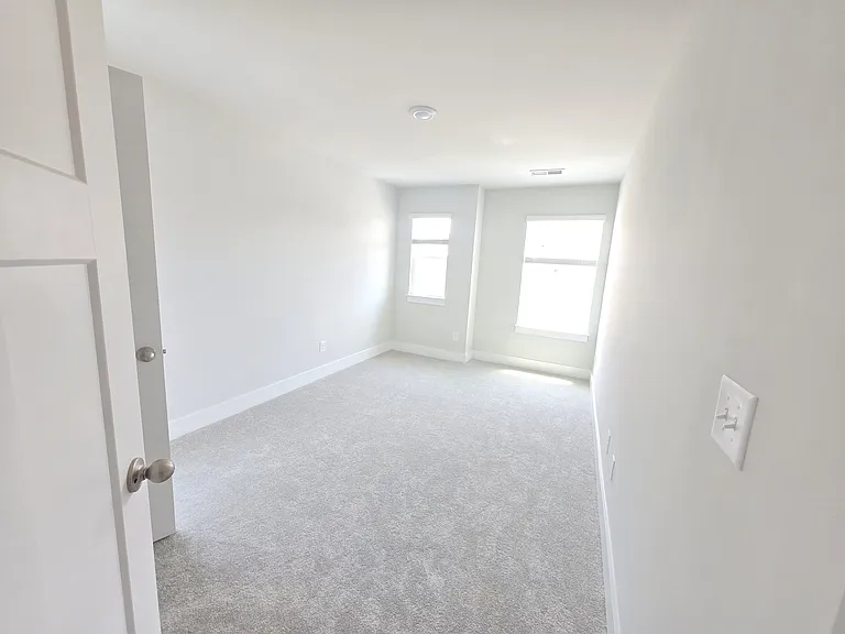1316 Maplesmith Way — Photo 17