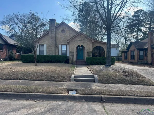 106 E Merritt St, Marshall, TX 75670