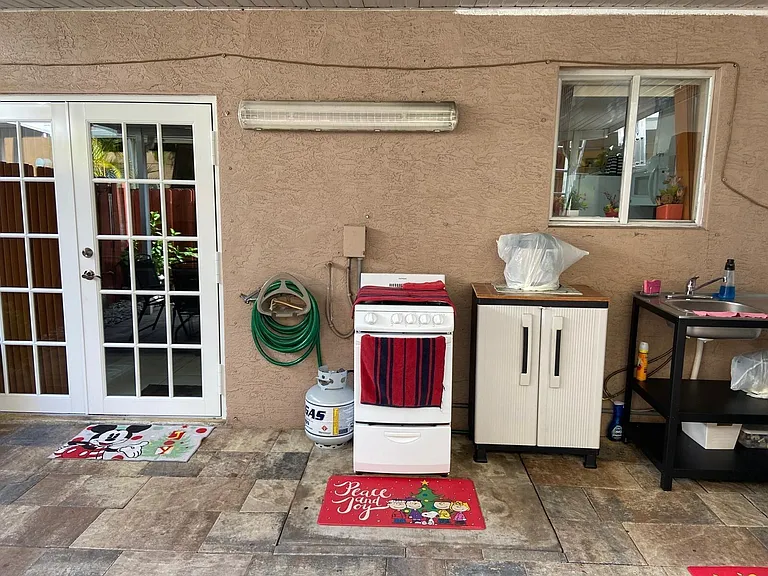8752 NW 107th Ter #8752 — Photo 25