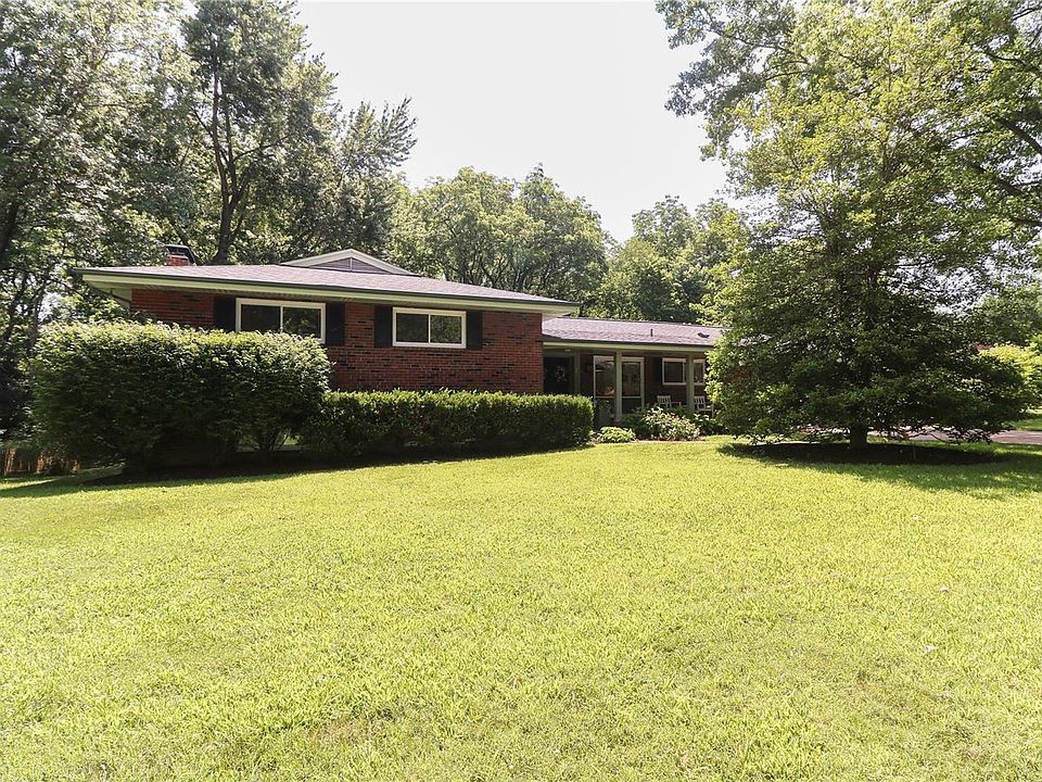 1st image of 1638 Beaucaire Dr