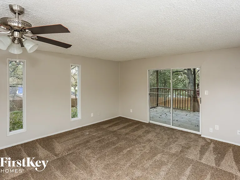 9125 Shawnee Trl — Photo 2