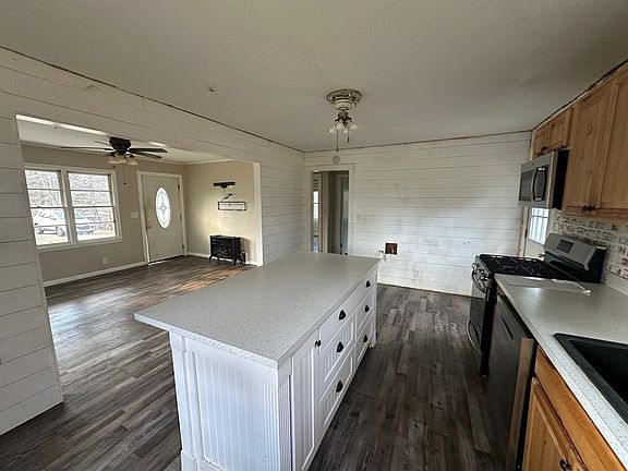 4th image of 126 Wendy Hill Rd SE