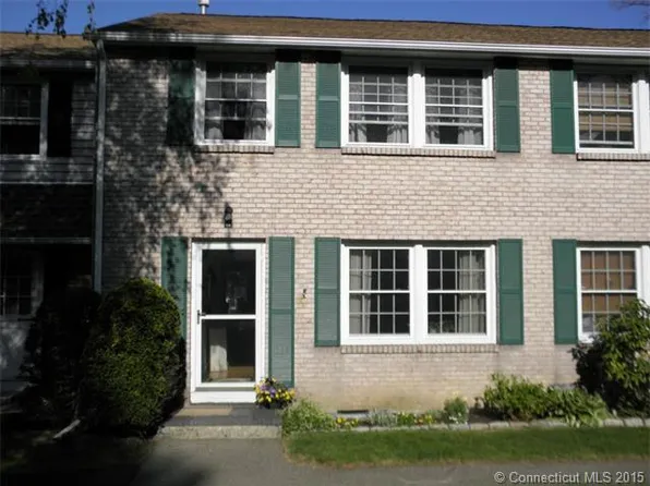 25 Jackson Dr, Milford, CT 06460