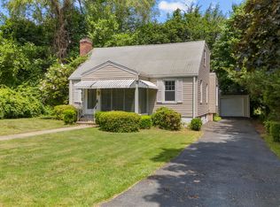 19 Wilmot Ave, Trumbull, CT 06611