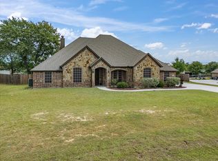 12204 Lighthouse Hl, Azle, TX 76020