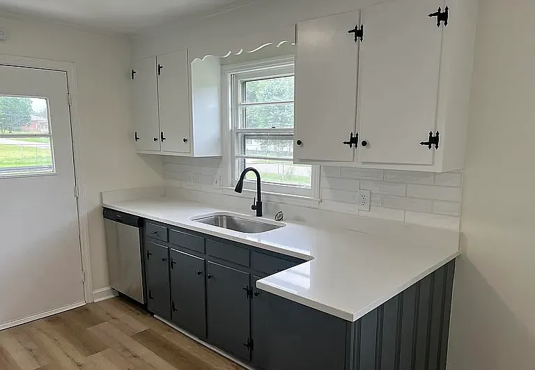 106 Keene St #2 — Photo 6