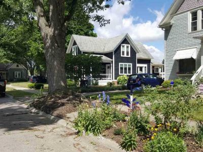 136 Lincoln St, Mount Clemens, MI, 48043