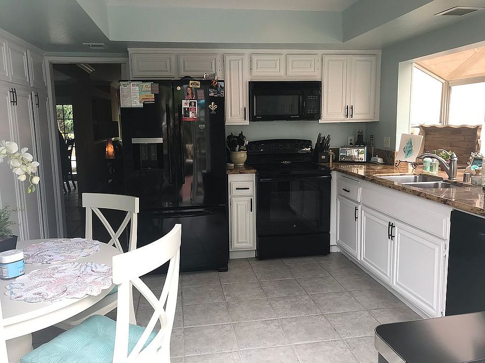 1st image of 28092 Gunnison Ct