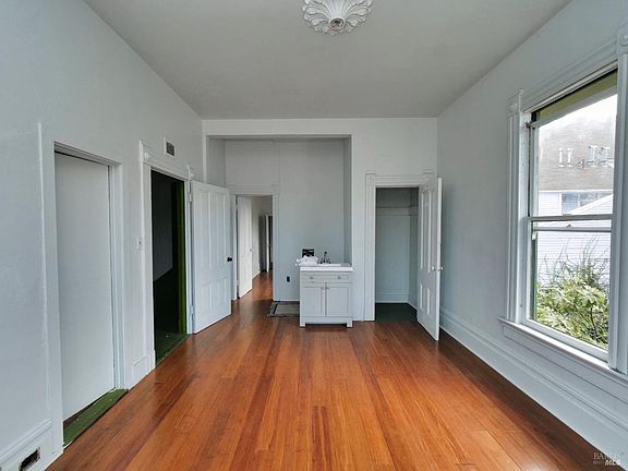 5th image of 1014 Castro Street