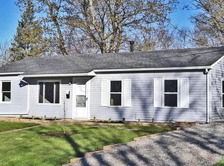 460 Park Ln, Johnstown, OH