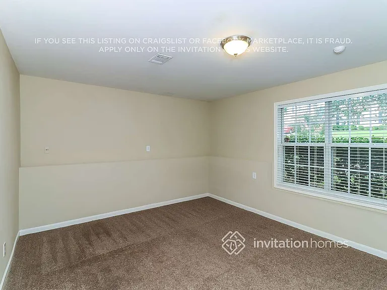 4067 Mount Vernon Dr — Photo 12