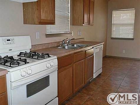 3rd image of 429 Valle Koki Dr