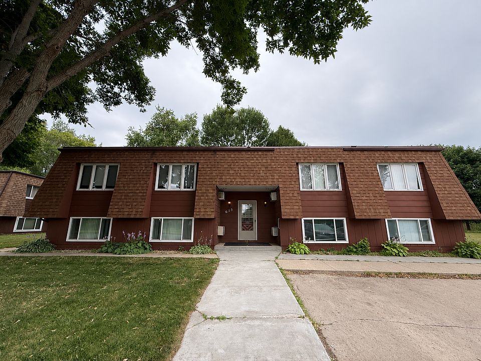 1st image of 615 6th St NE APT 7