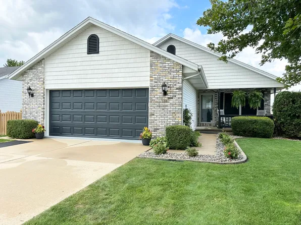 136 N Van Buren Ave, Bradley, IL 60915