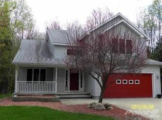 2297 Whitetail Dr, Cadillac, MI 49601