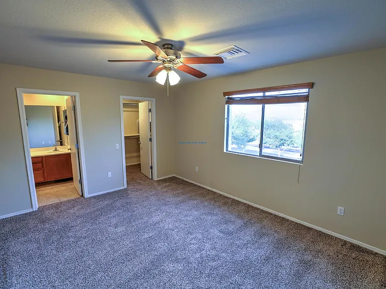 5793 S Cedar Ridge Rd — Photo 7