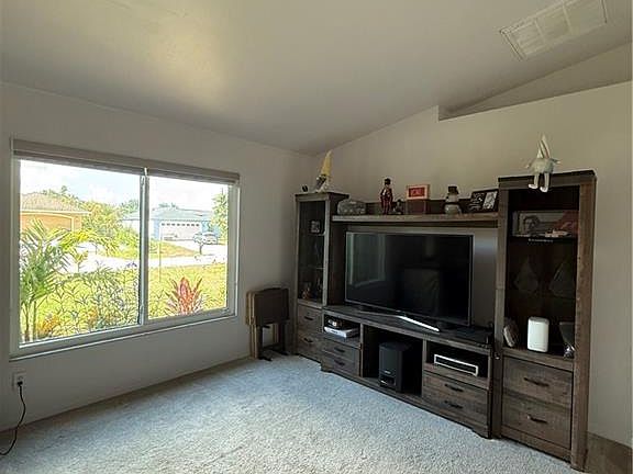 4th image of 8341 CARDINAL RD