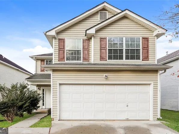 2863 Two Lake Cir, College Park, GA 30349