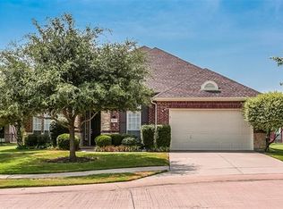 349 Southern Hills Dr, Fairview, TX 75069