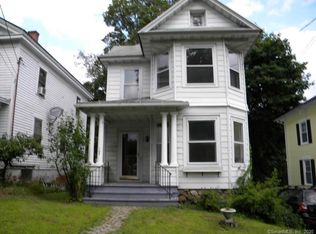 182 Woodruff Ave, Watertown, CT 06795