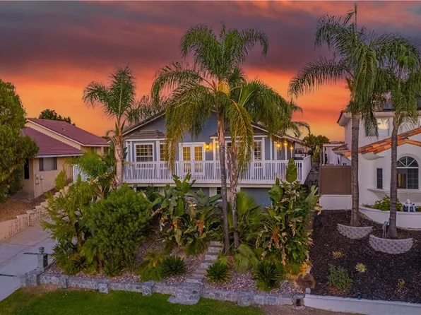 30096 Swan Point Dr, Canyon Lake, CA 92587