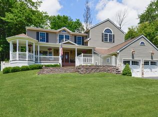 326 Lakeside Blvd, Hopatcong, NJ 07843