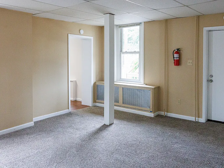 578 Broad St #1 — Photo 14