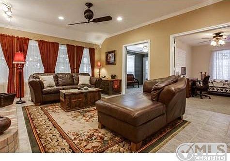 Crown molding & fans throughout