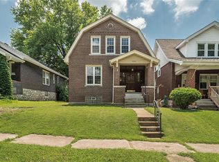 5250 Sutherland Ave, Saint Louis, MO 63109