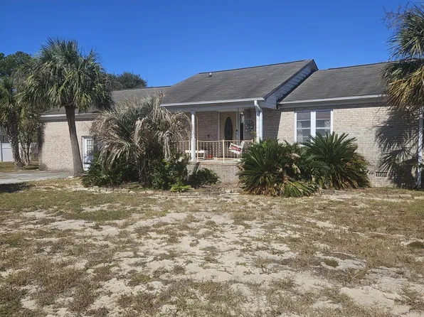 808 Rocky Mount Avenue, Carolina Beach, NC 28428
