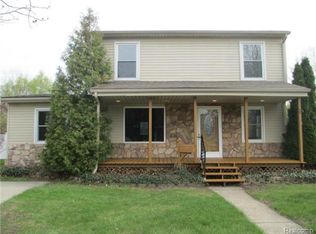 30965 Block St, Garden City, MI 48135