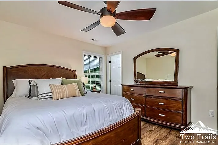 28 Trillium Meadows Ln — Photo 5