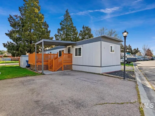 790 N Riviera Dr Trailer 6, Boise, ID 83703