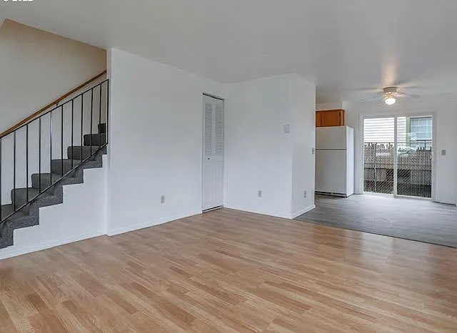 3430 SE 53rd Ave — Photo 4