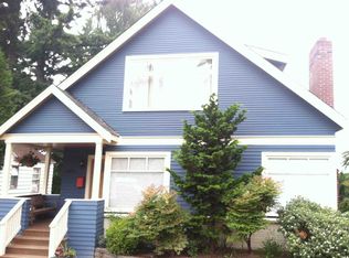 6830 32nd Ave NE, Seattle, WA 98115