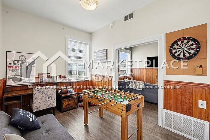 1391 Woodbridge St — Photo 12